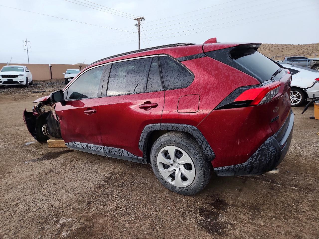 2019 TOYOTA RAV4 LE — снимка 2