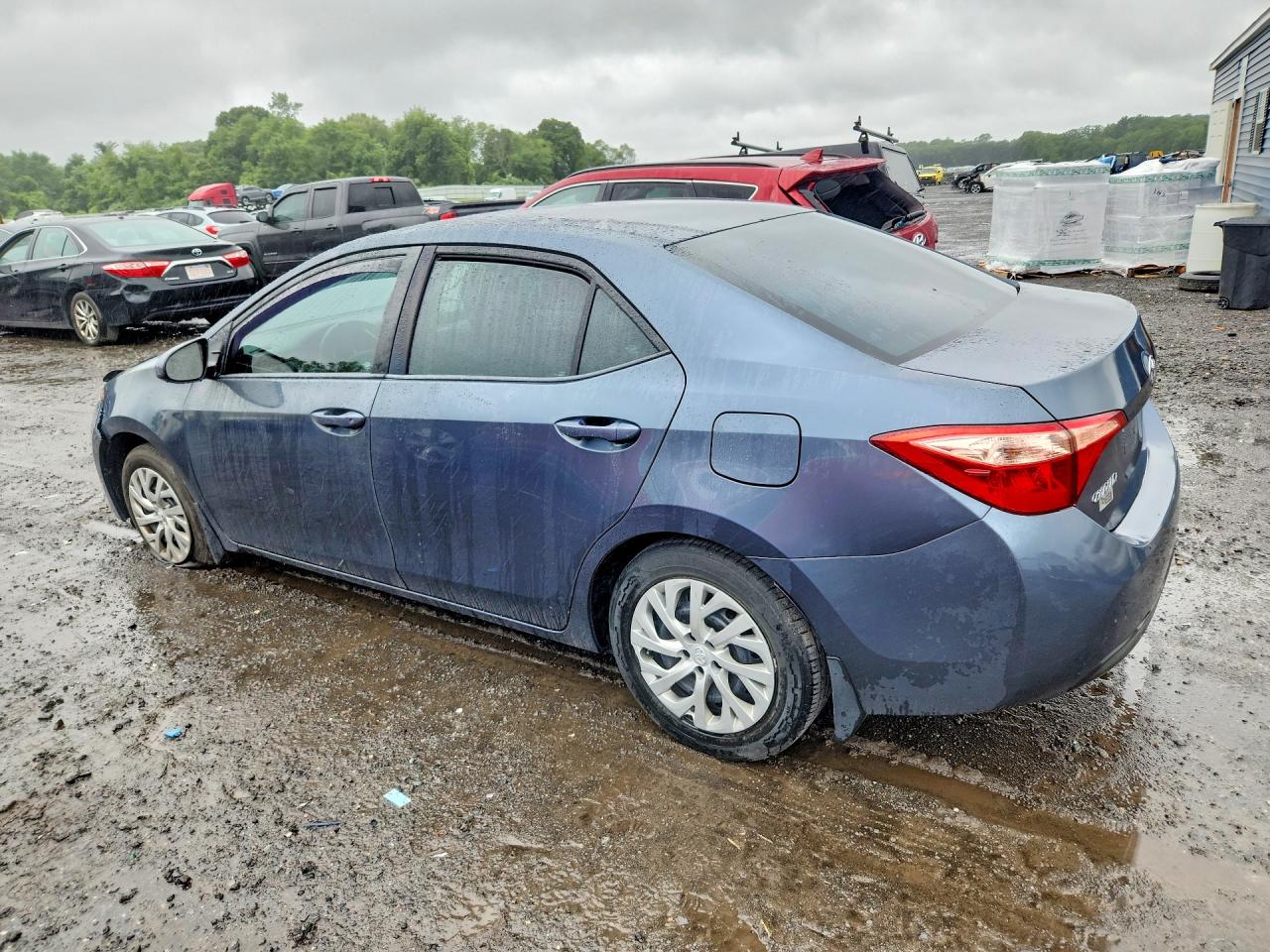 2017 TOYOTA COROLLA LE — снимка 2