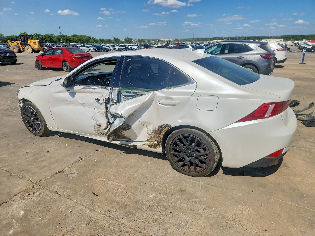 2016 LEXUS IS 200T — снимка 2