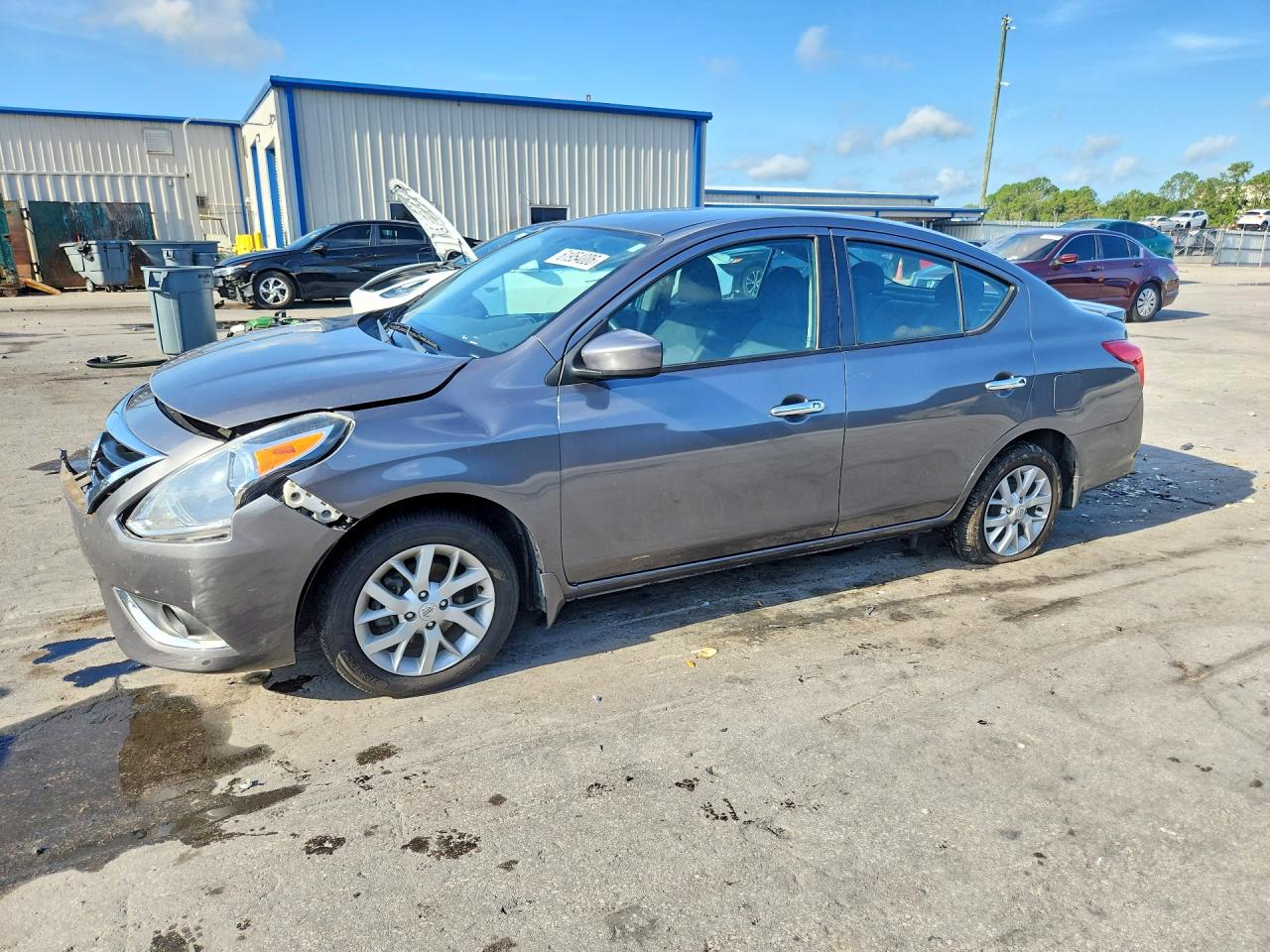 2019 NISSAN VERSA SV