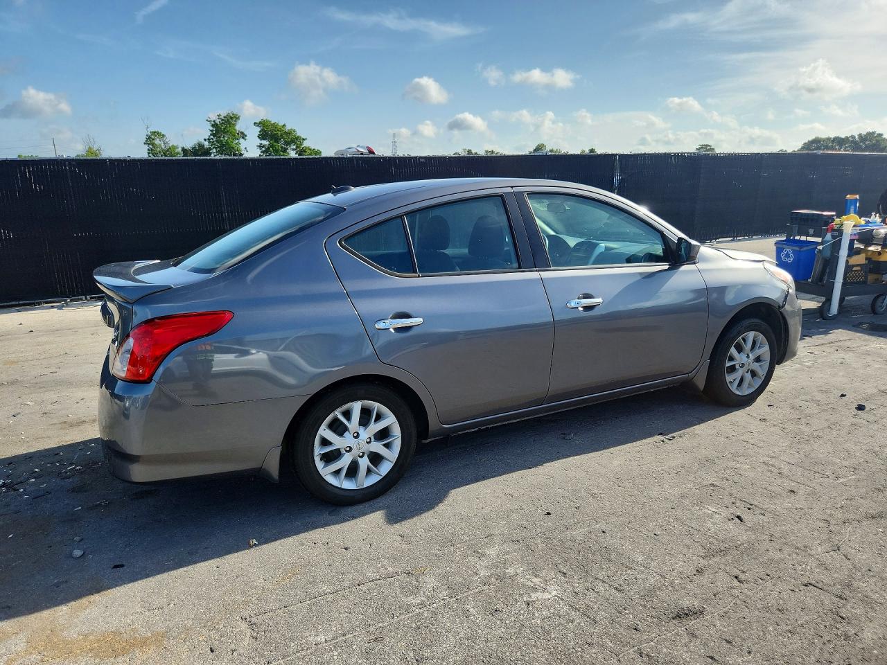 2019 NISSAN VERSA SV — снимка 3