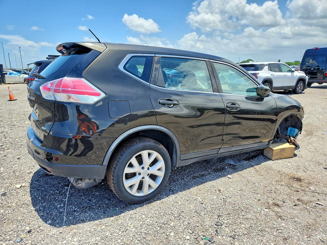 2016 NISSAN ROGUE S — снимка 3