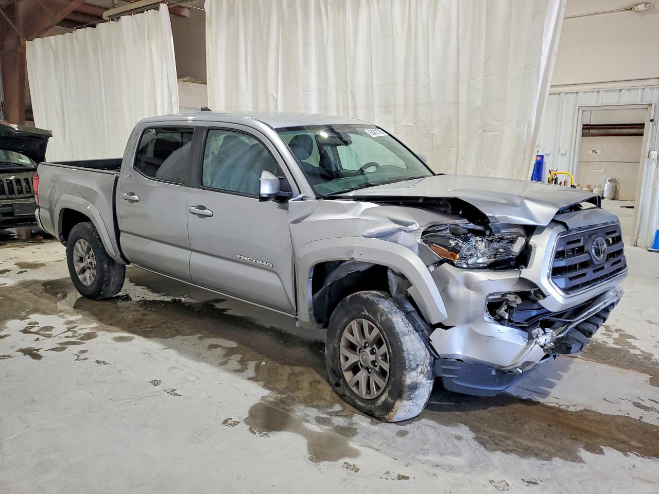 2019 TOYOTA TACOMA SR5 V6 — снимка 4