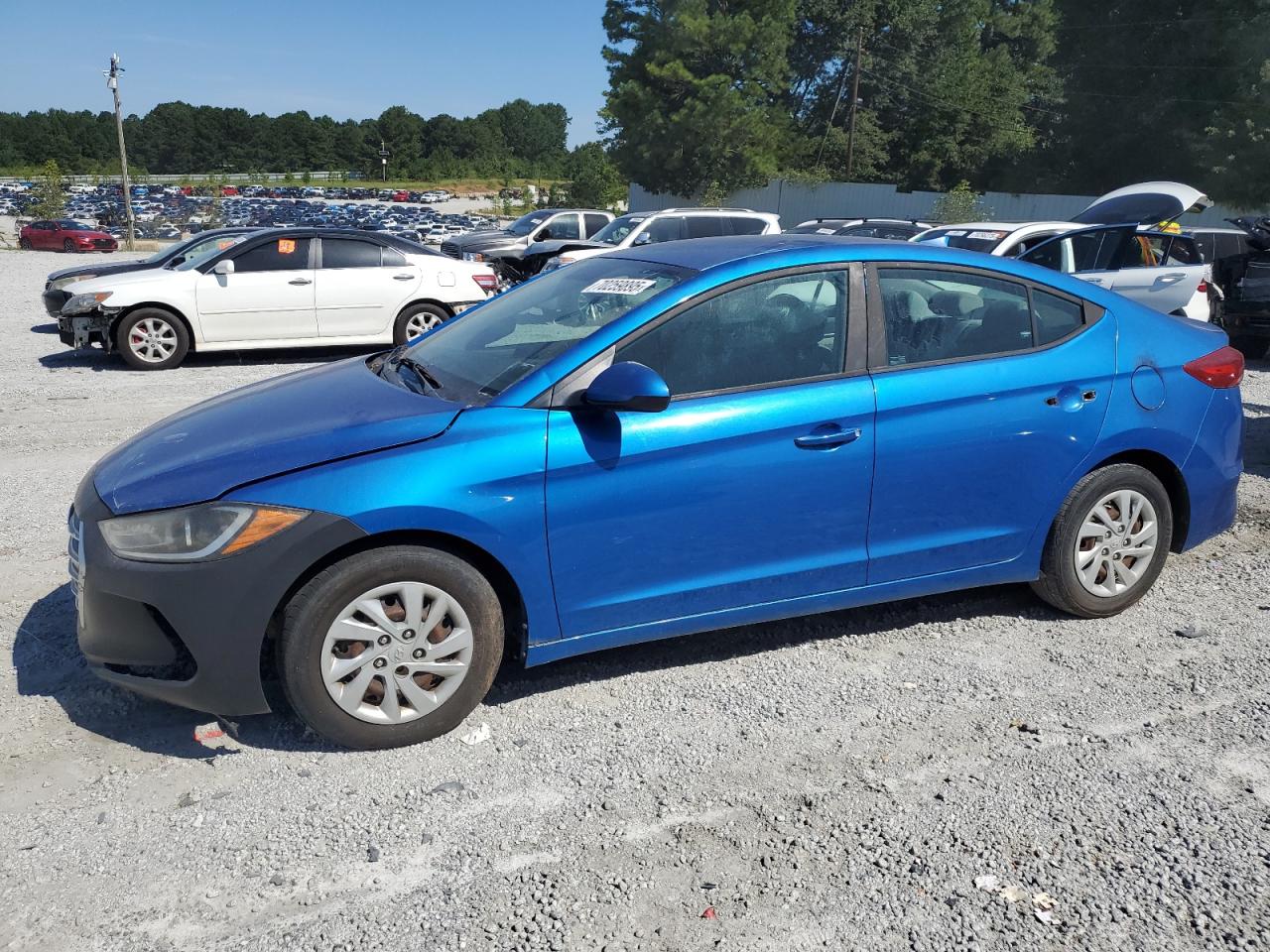 2017 HYUNDAI ELANTRA SE