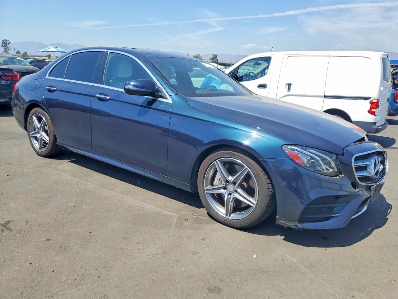 2017 MERCEDES-BENZ E 300 — снимка 4
