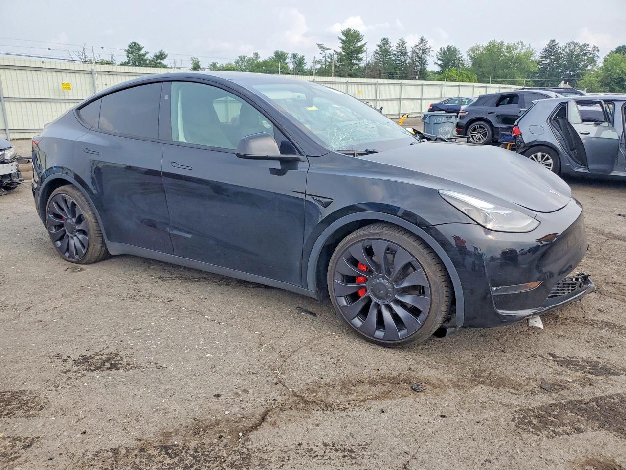 2024 TESLA MODEL Y — снимка 4