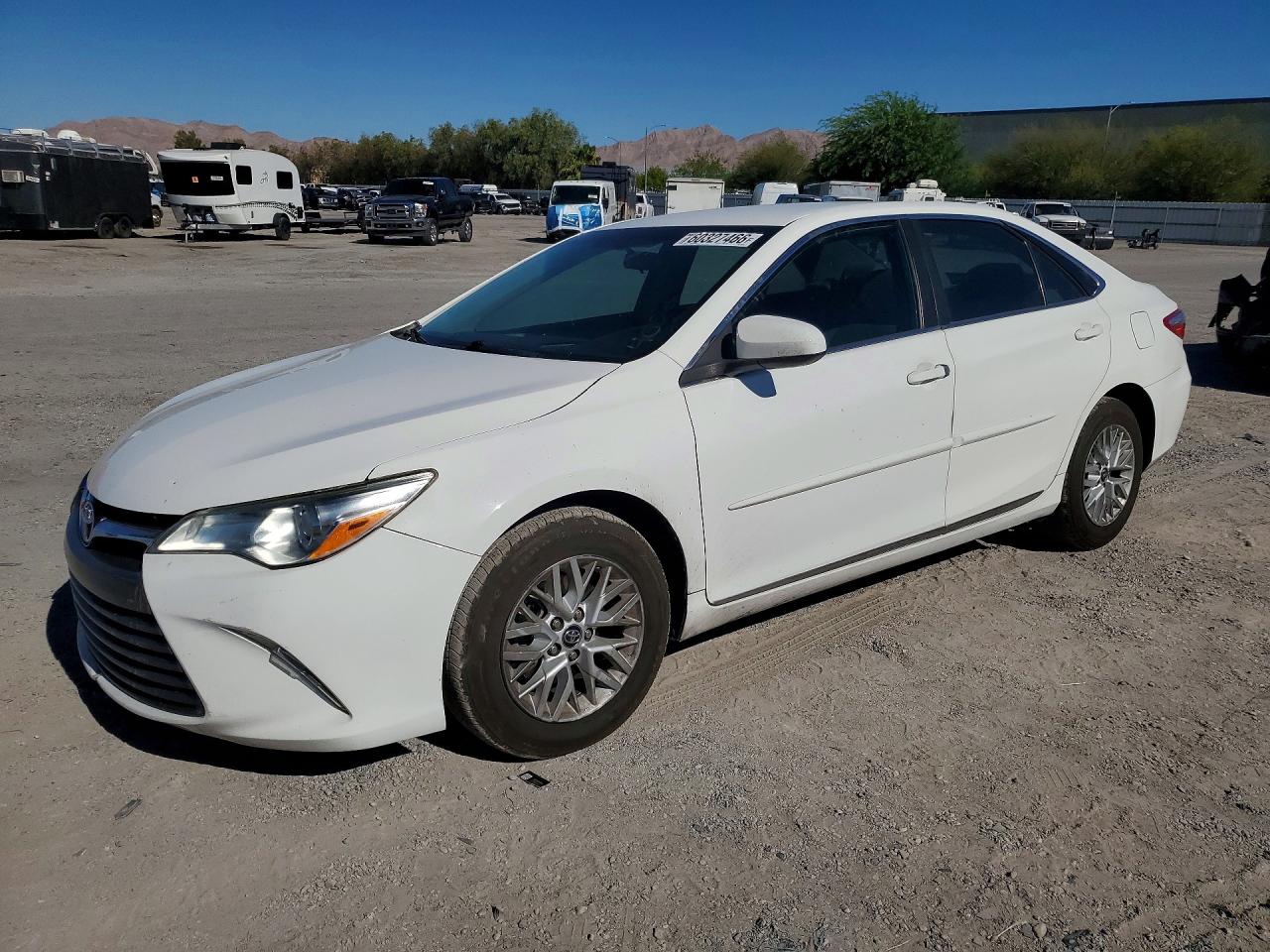 2016 TOYOTA CAMRY LE