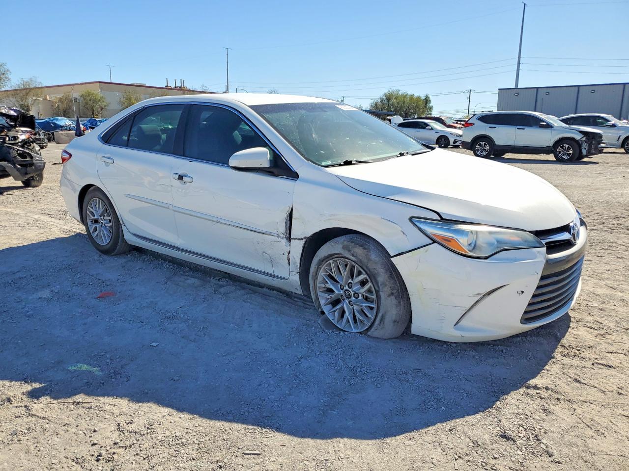 2016 TOYOTA CAMRY LE — снимка 4