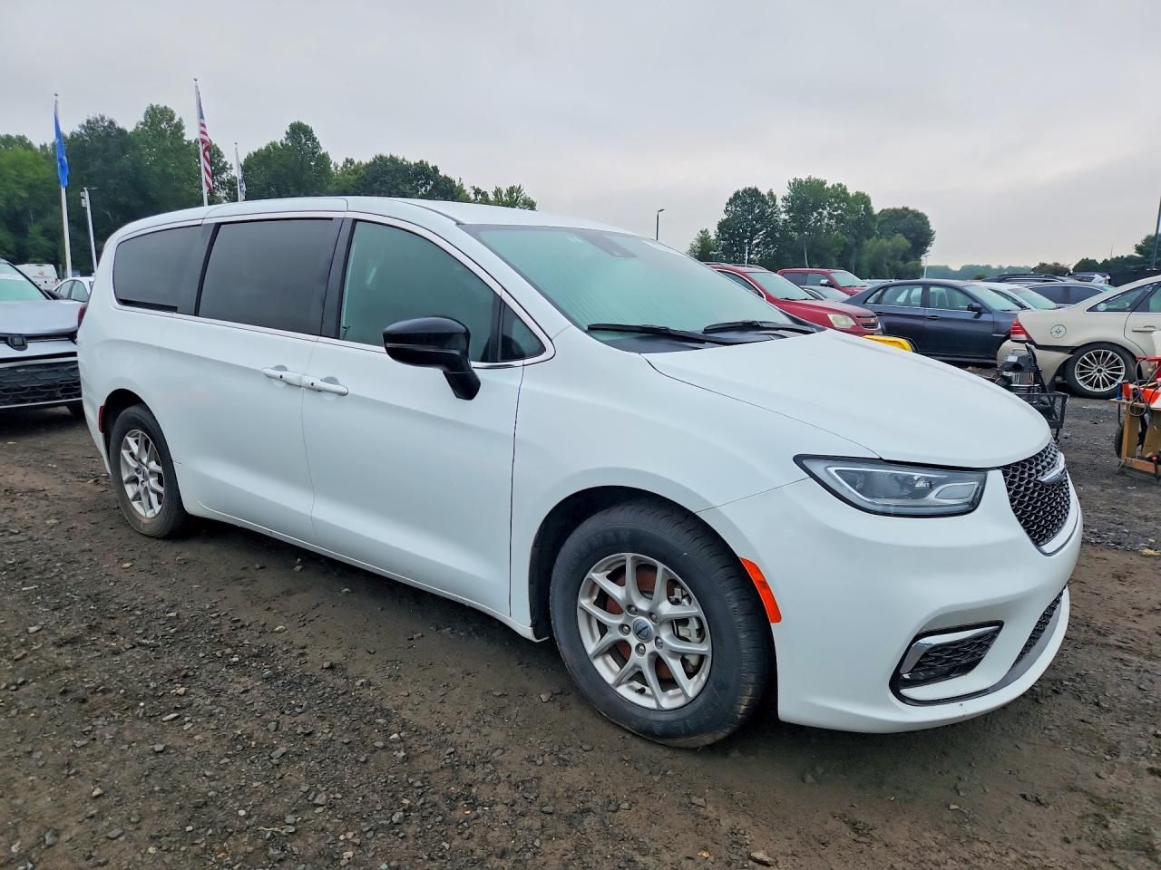 2025 CHRYSLER PACIFICA SELECT — снимка 4