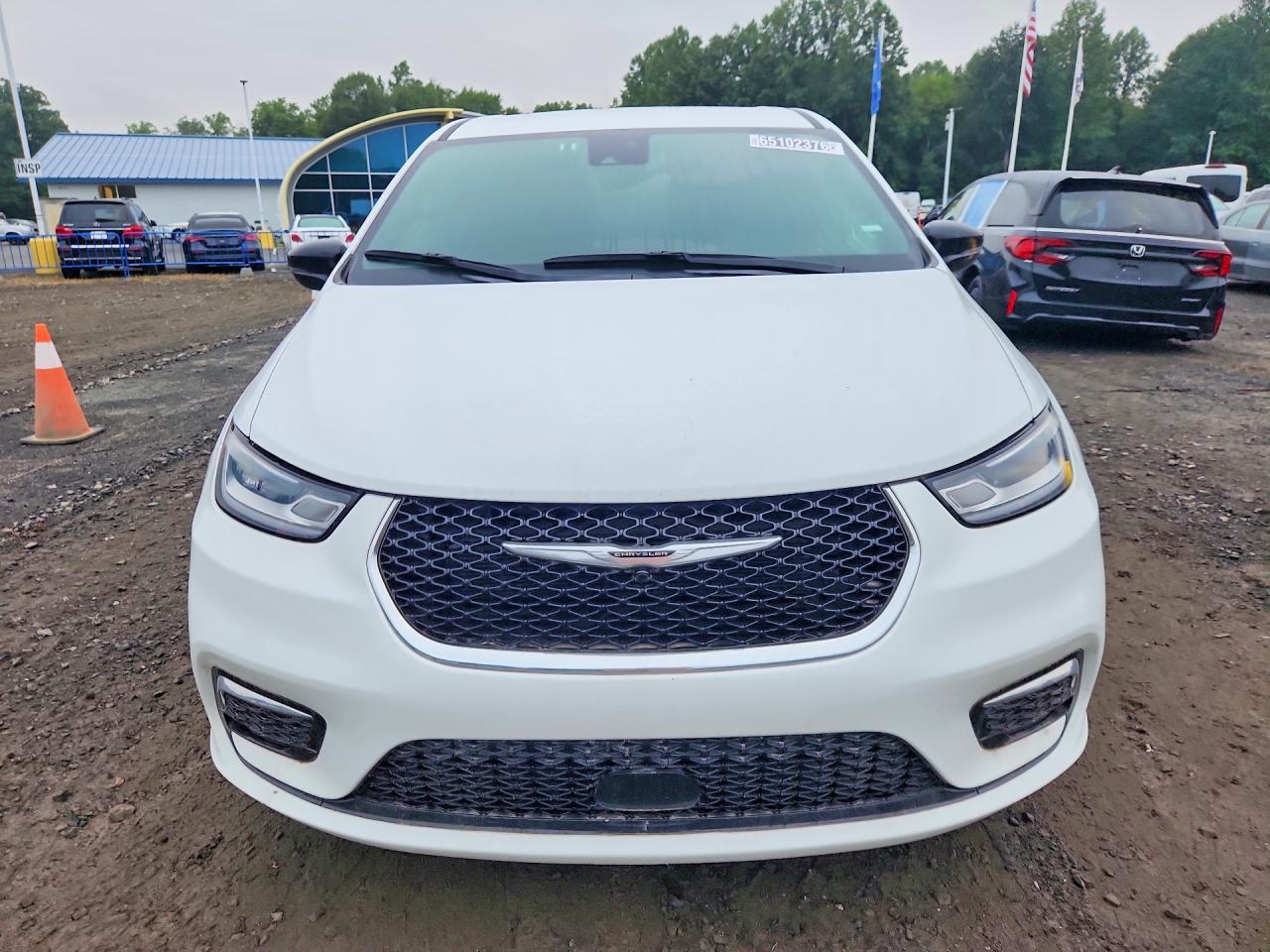 2025 CHRYSLER PACIFICA SELECT — снимка 5