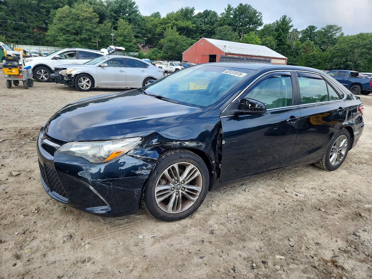 2016 TOYOTA CAMRY SE