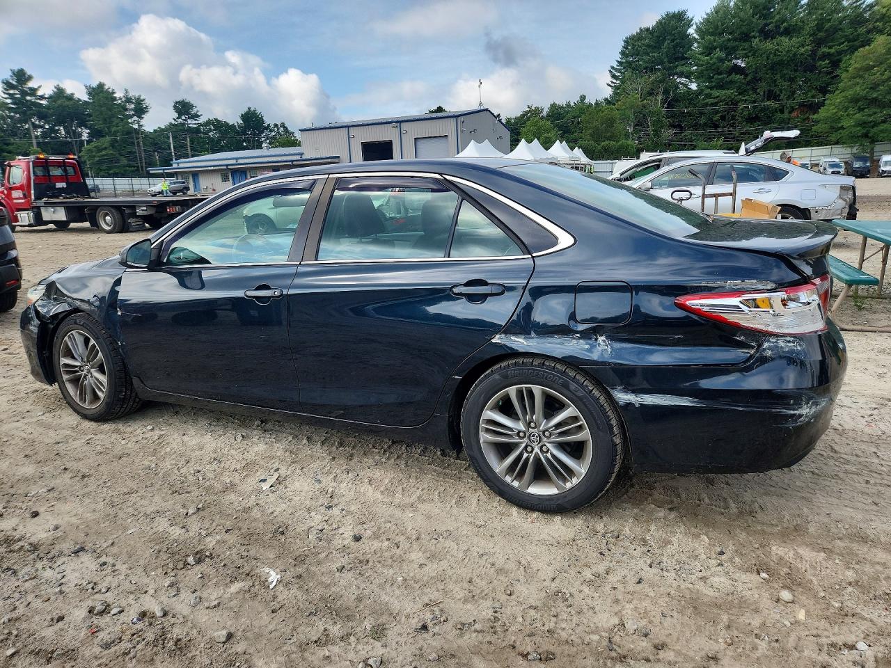 2016 TOYOTA CAMRY SE — снимка 2