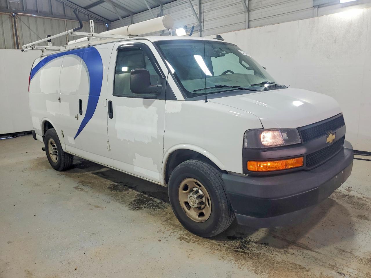 2020 CHEVROLET EXPRESS G2500 — снимка 4