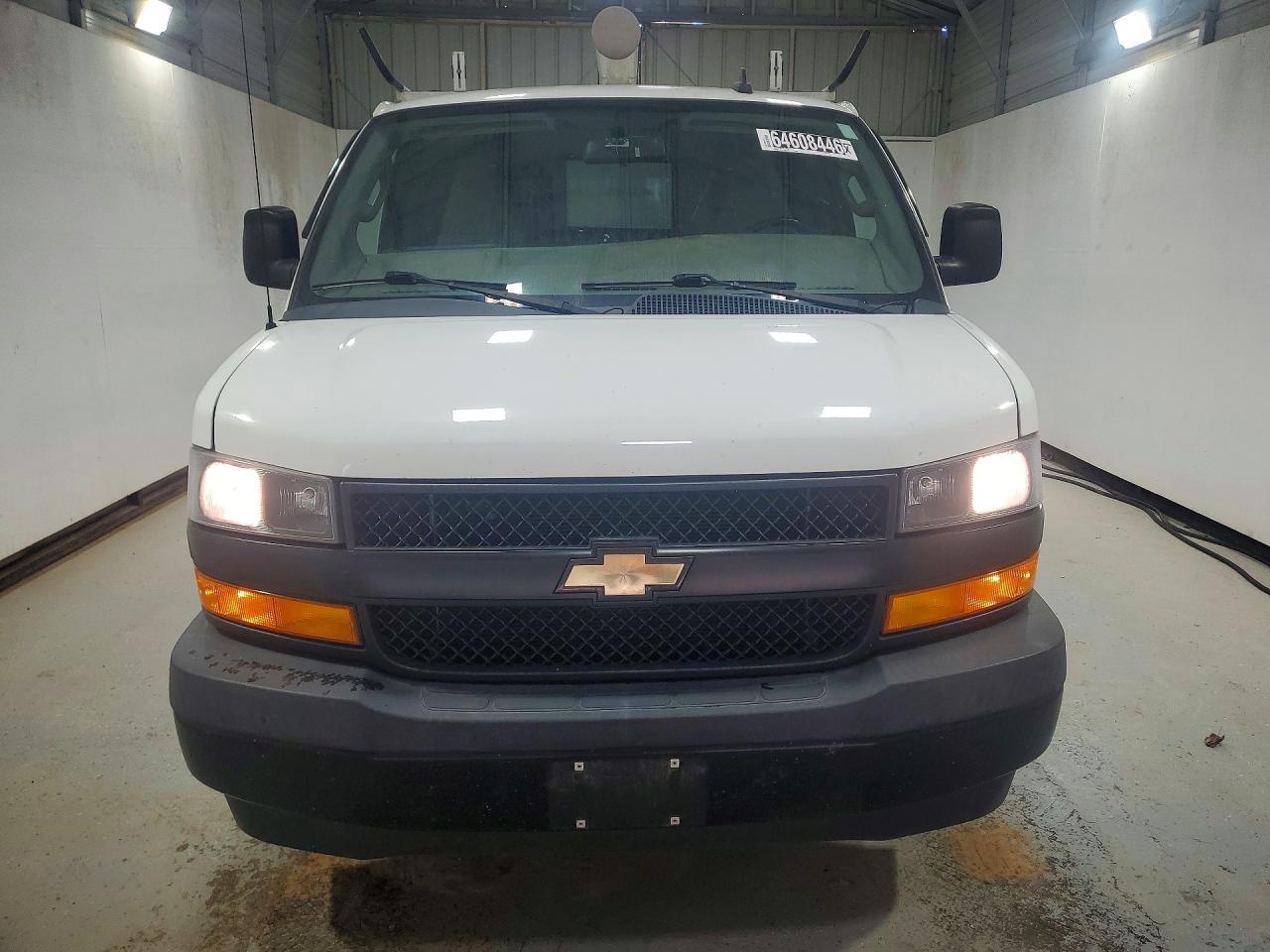 2020 CHEVROLET EXPRESS G2500 — снимка 5