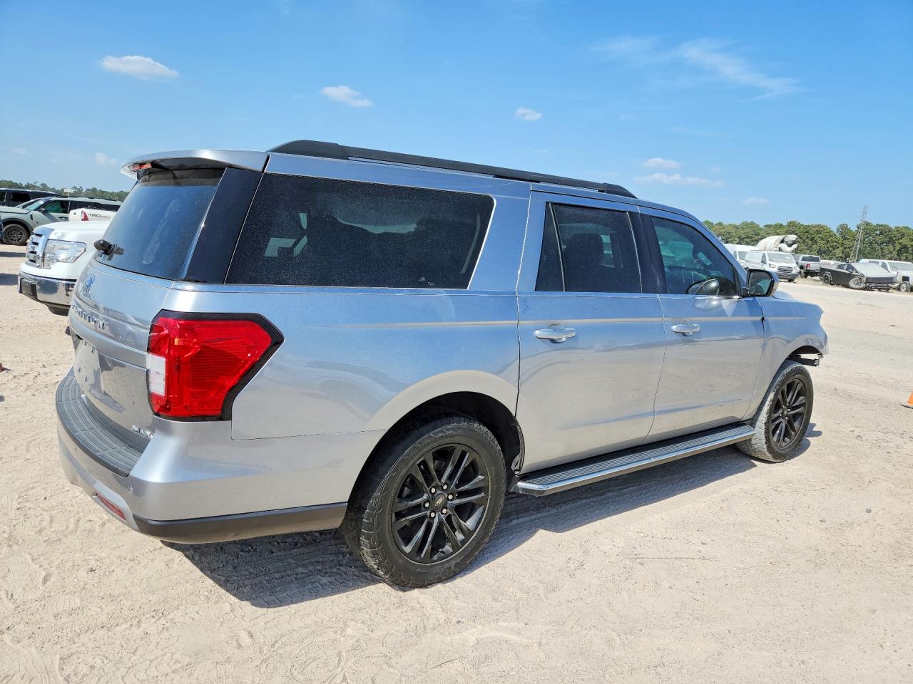2024 FORD EXPEDITION MAX XLT — снимка 3