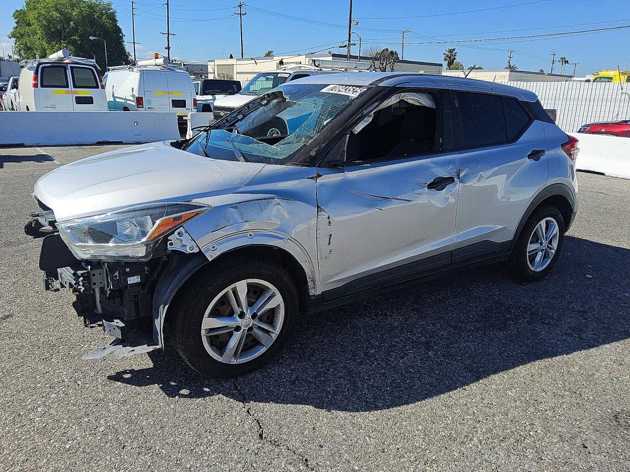 2020 NISSAN KICKS S