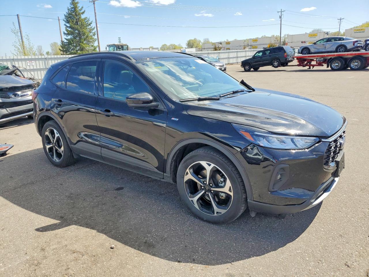 2025 FORD ESCAPE ST LINE SELECT — снимка 4