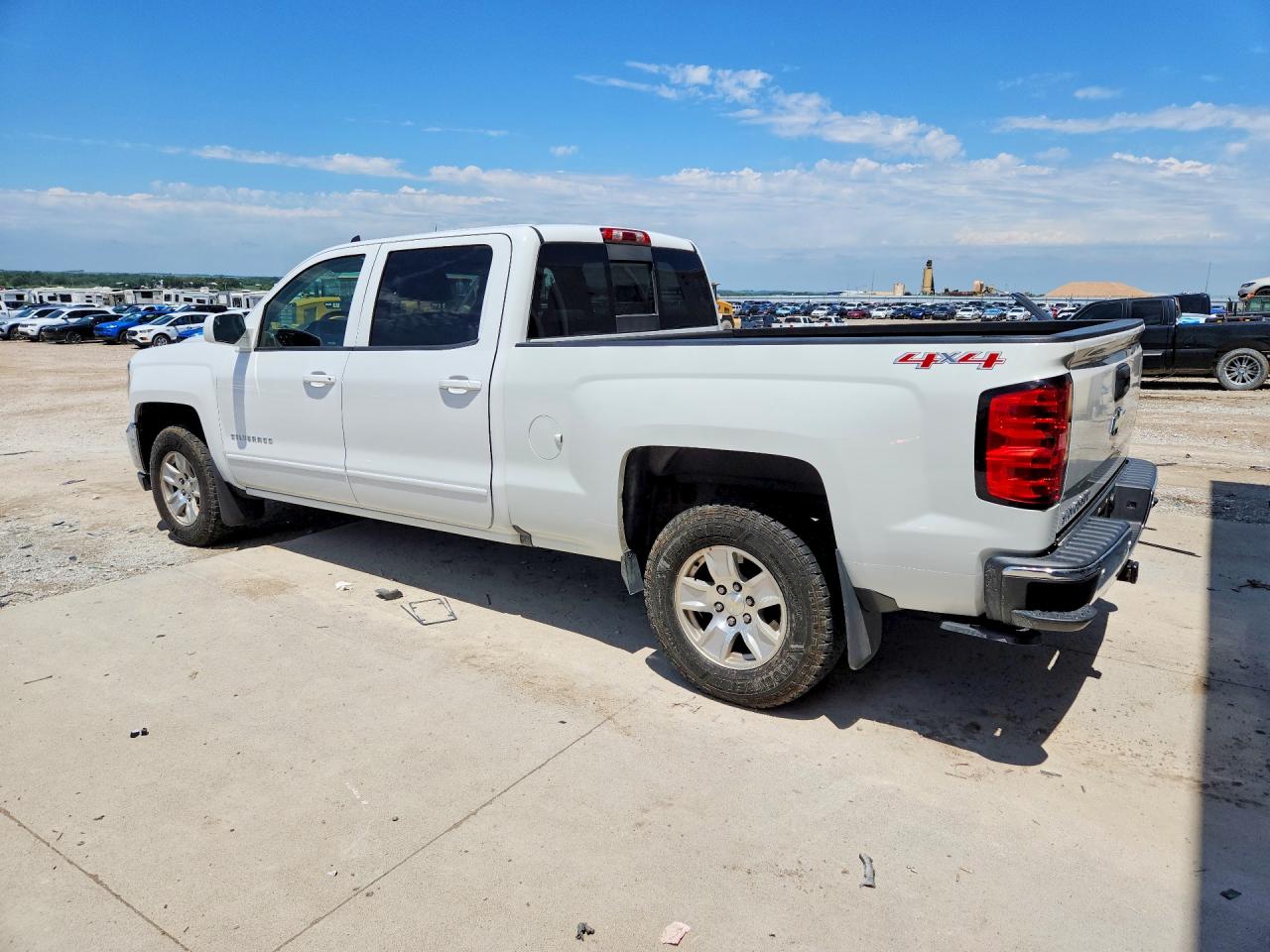 2016 CHEVROLET SILVERADO K1500 LT — снимка 2