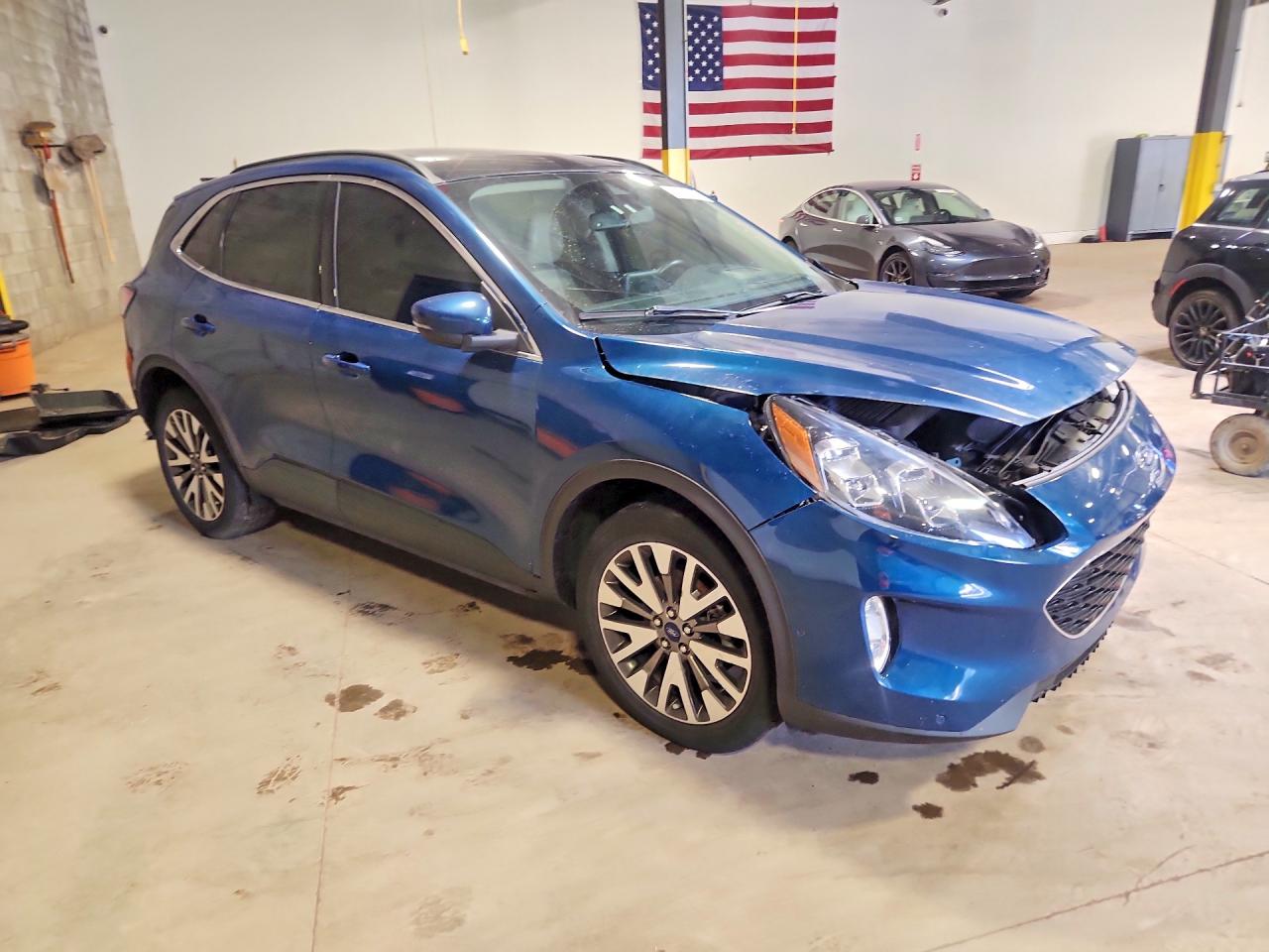 2020 FORD ESCAPE TITANIUM — снимка 4