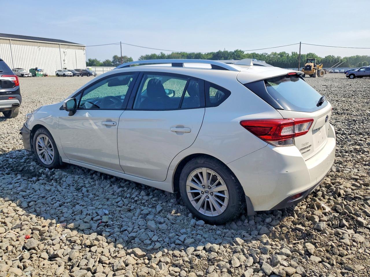 2017 SUBARU IMPREZA PREMIUM — снимка 2
