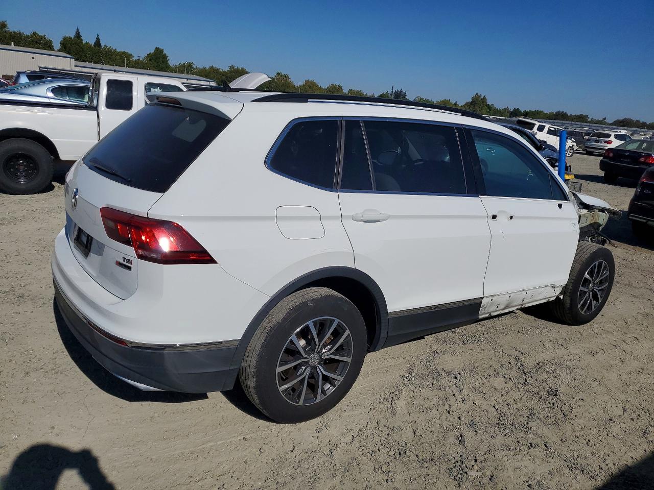 2018 VOLKSWAGEN TIGUAN SE — снимка 3