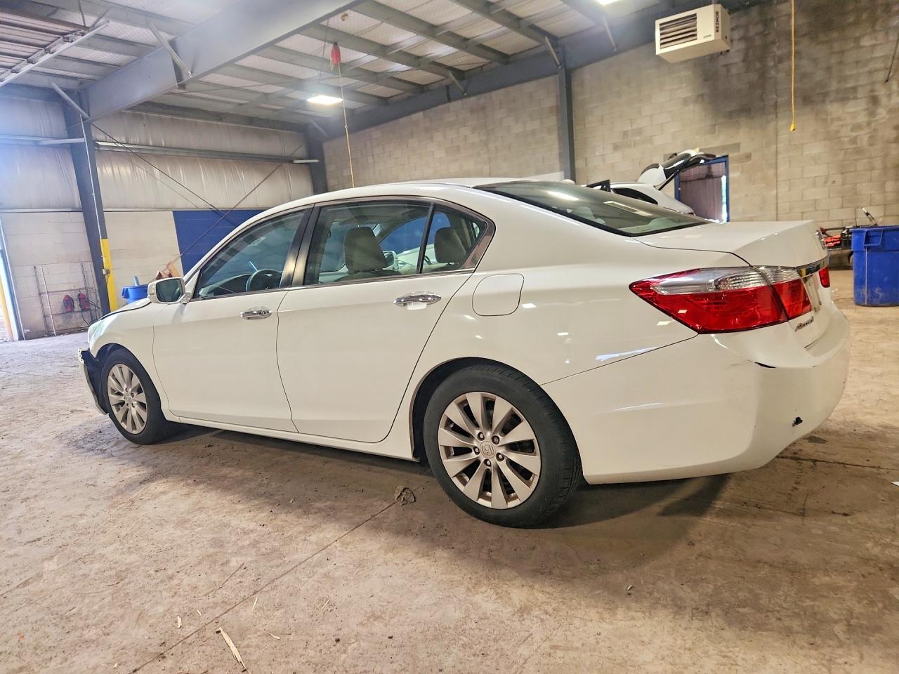 2015 HONDA ACCORD EX — снимка 2
