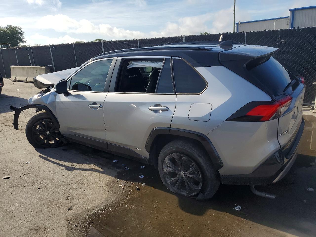 2023 TOYOTA RAV4 XSE — снимка 2