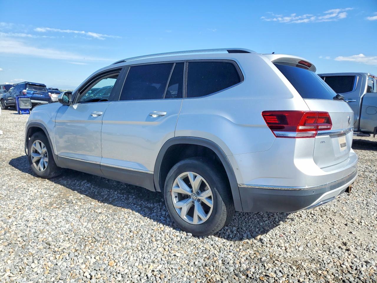 2018 VOLKSWAGEN ATLAS SEL — снимка 2