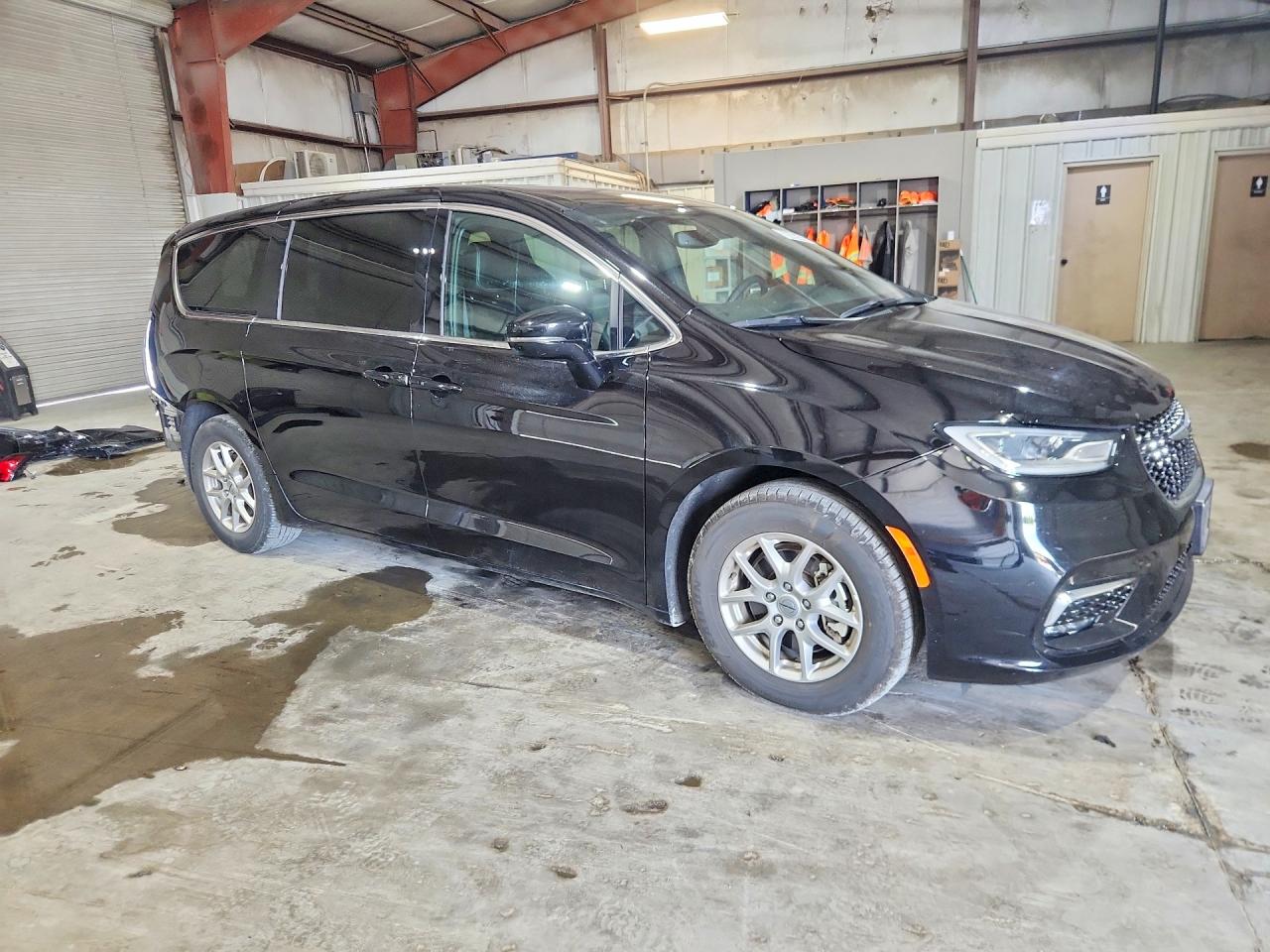 2025 CHRYSLER PACIFICA SELECT — снимка 4