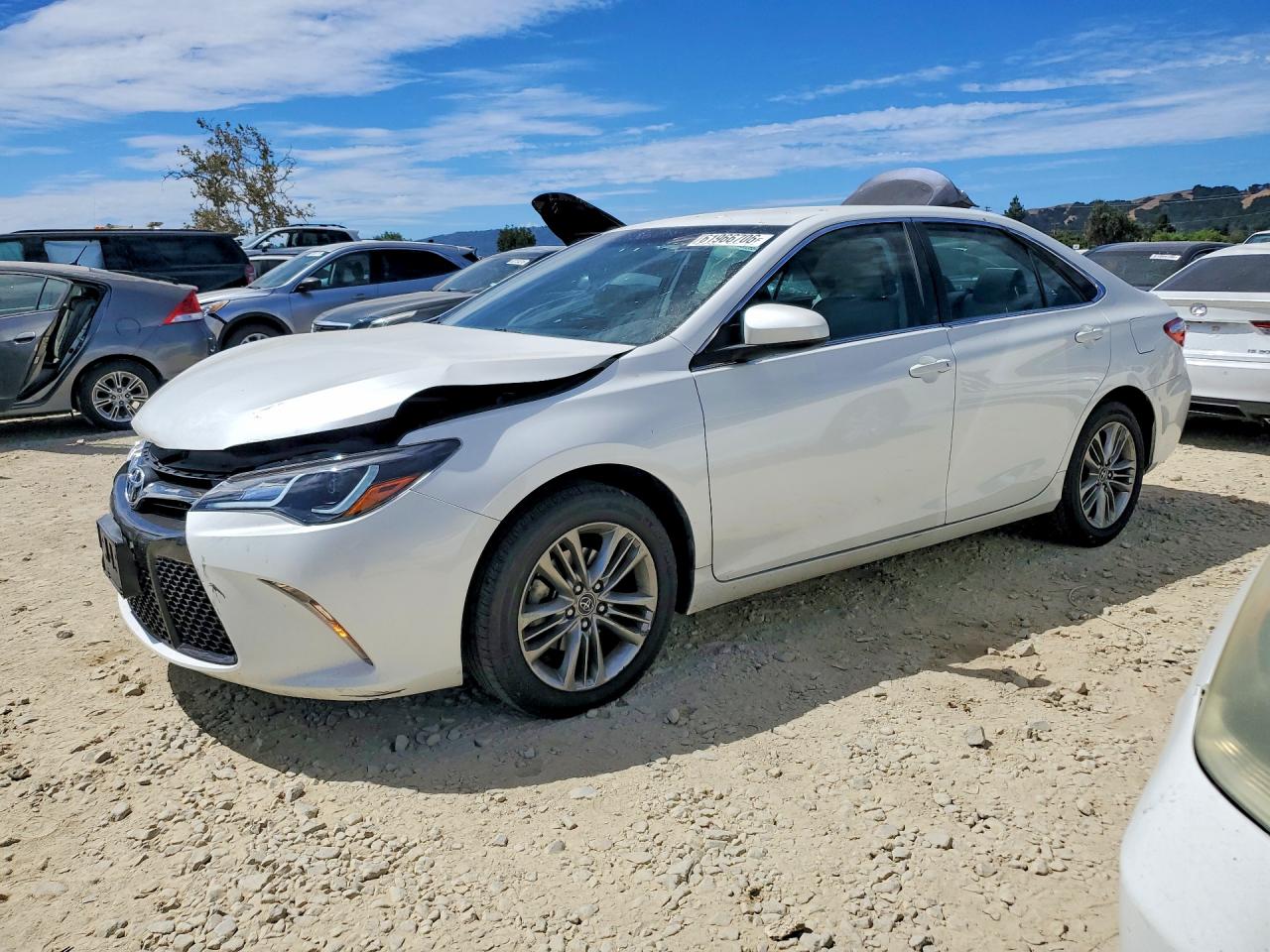 2017 TOYOTA CAMRY SE