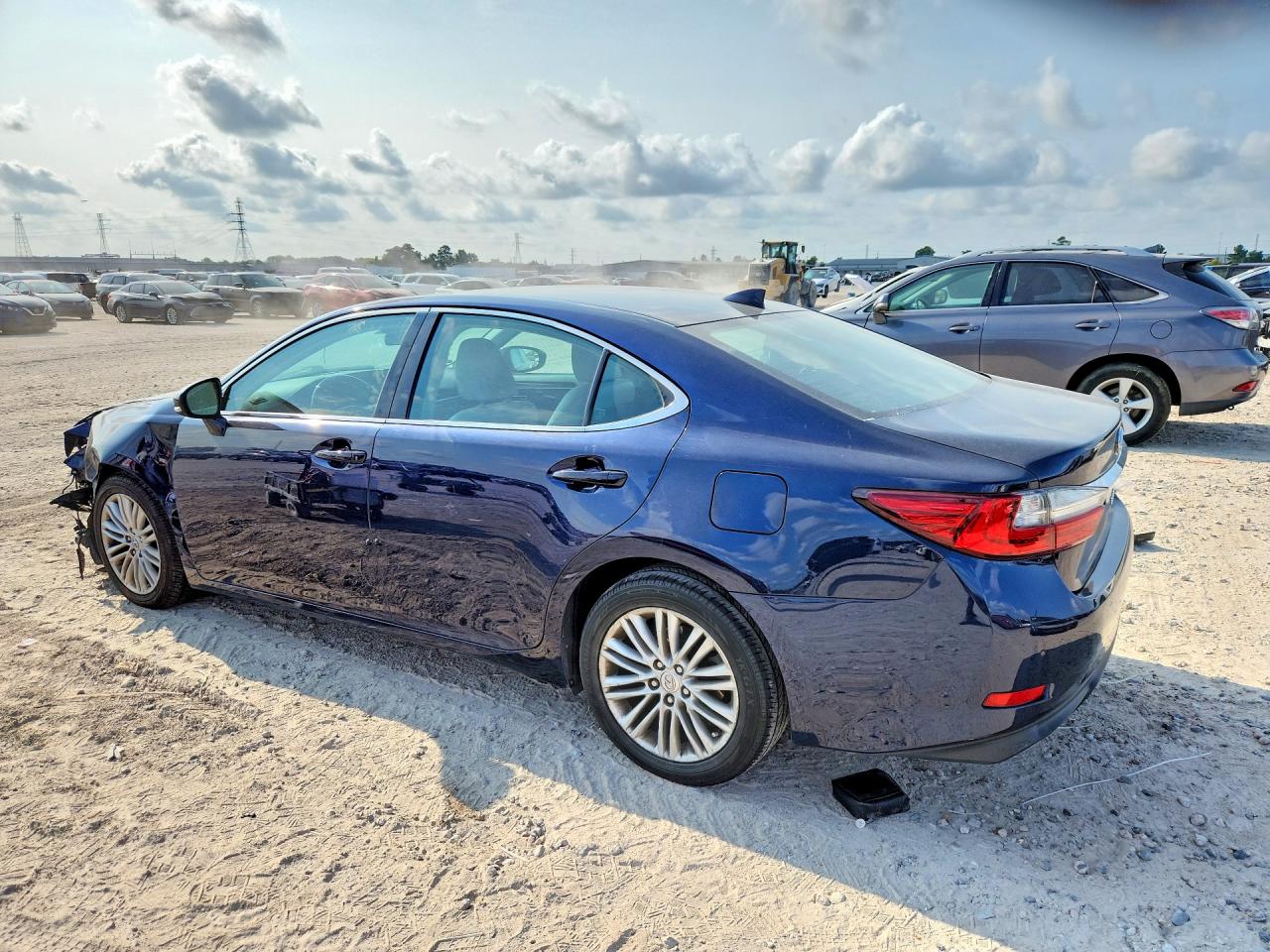 2017 LEXUS ES 350 — снимка 2