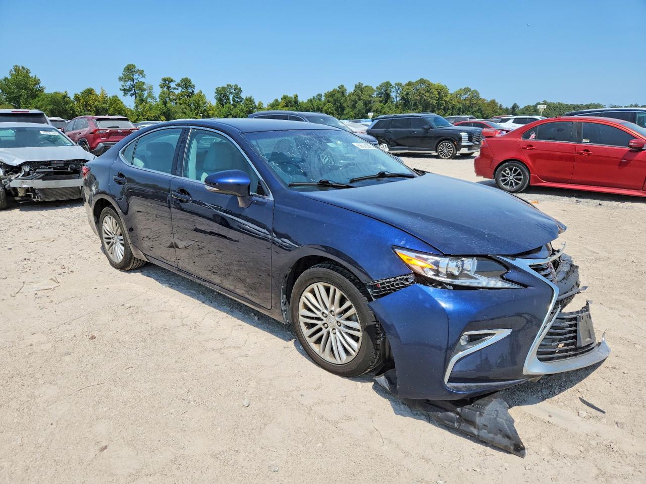 2017 LEXUS ES 350 — снимка 4