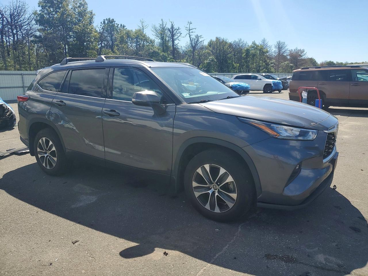 2020 TOYOTA HIGHLANDER XLE — снимка 4