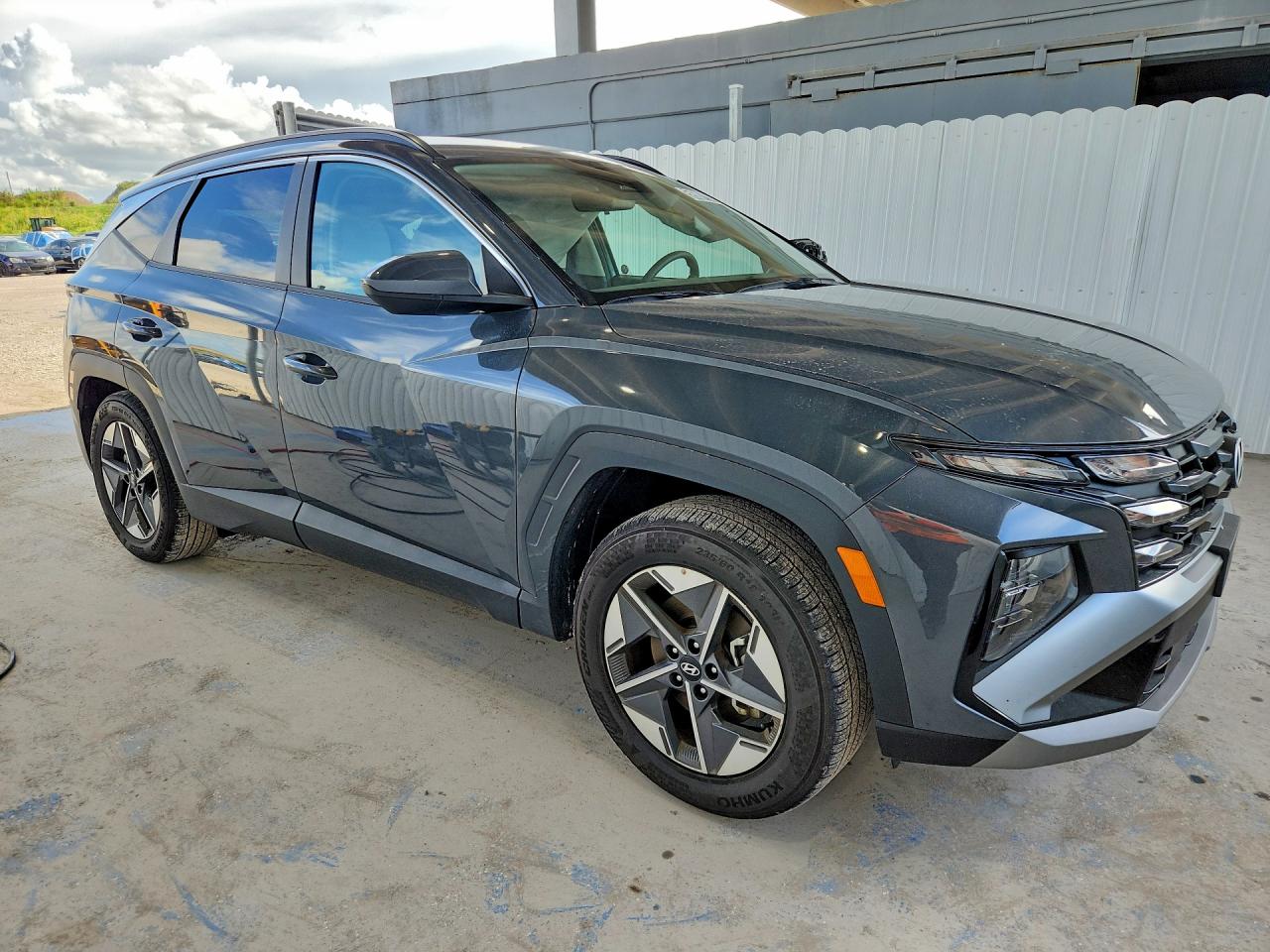 2026 HYUNDAI TUCSON SEL — photo 4