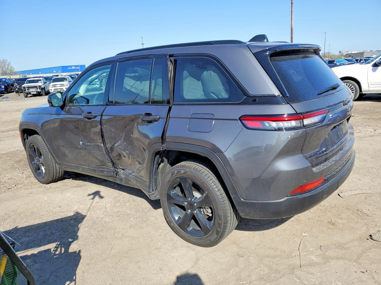 2025 JEEP GRAND CHEROKEE LIMITED — снимка 2