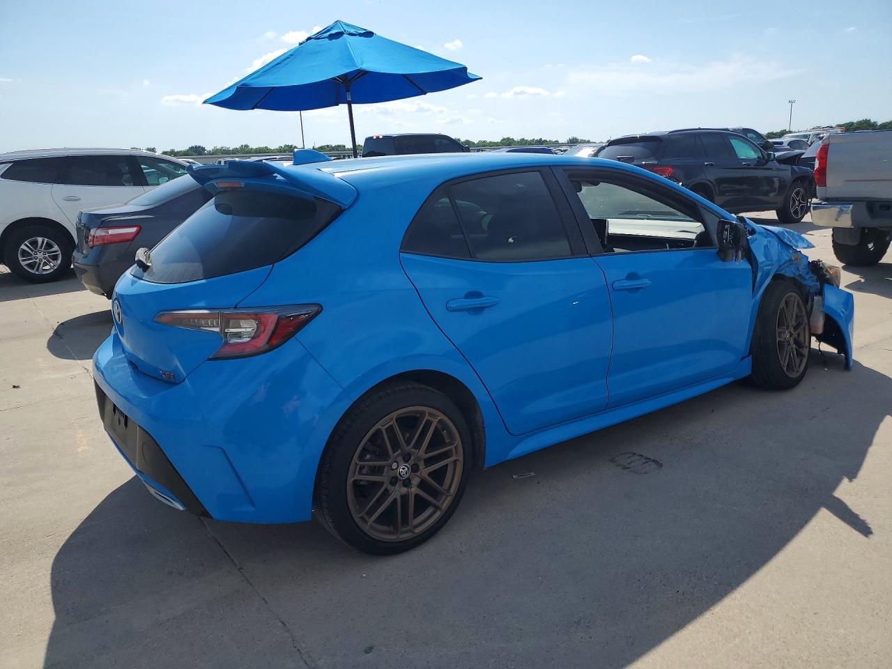 2019 TOYOTA COROLLA HATCHBACK XSE — снимка 3