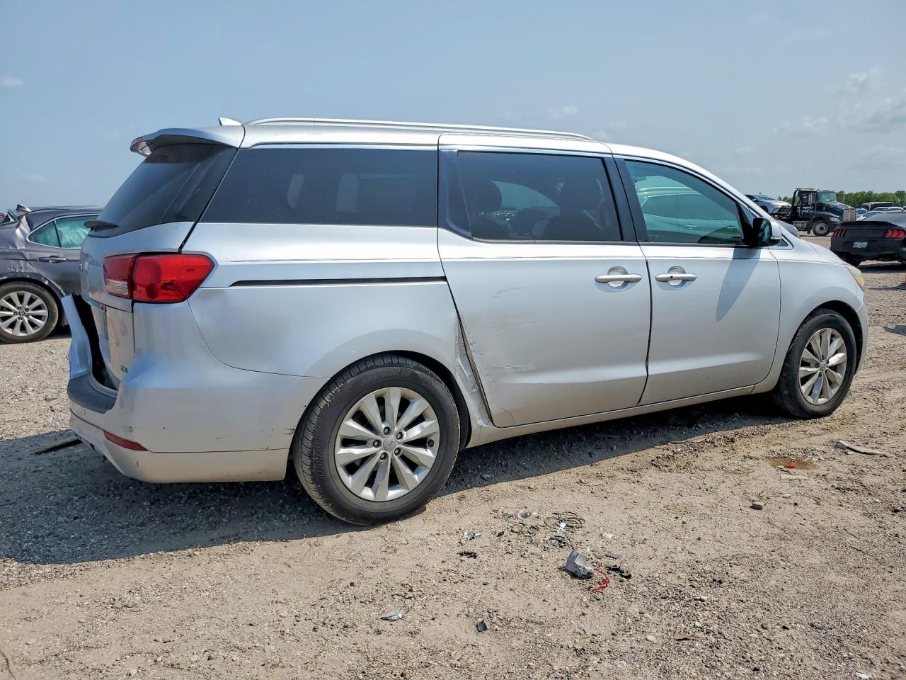 2017 KIA SEDONA EX — снимка 3