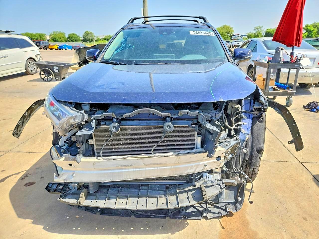 2019 TOYOTA RAV4 XLE — снимка 5
