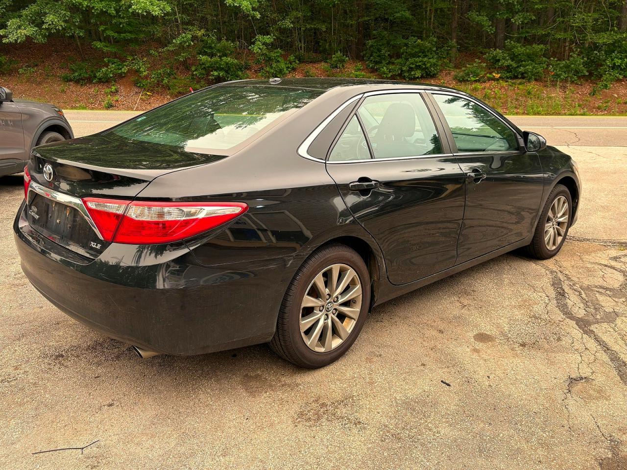 2017 TOYOTA CAMRY XLE — снимка 4