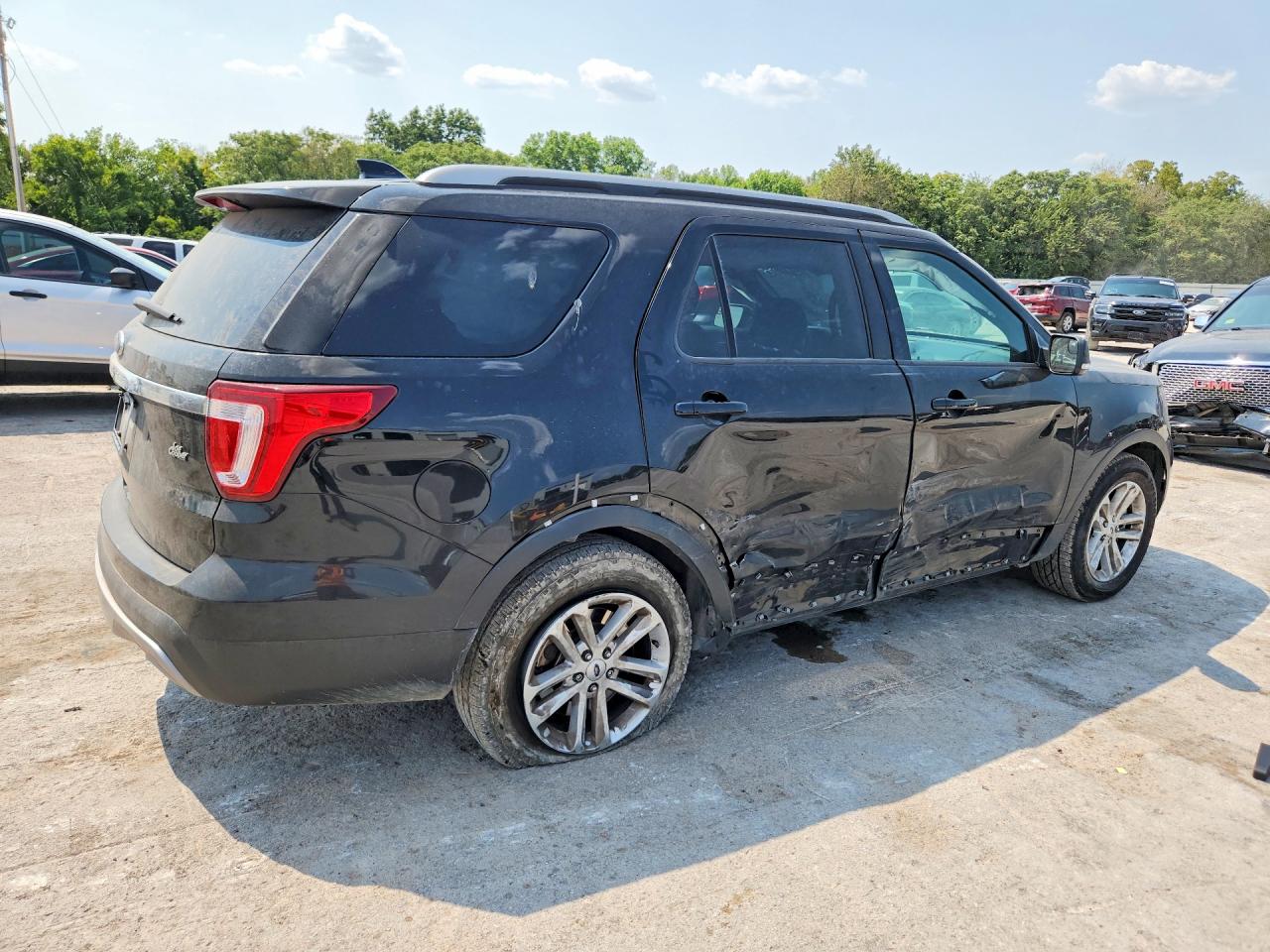 2017 FORD EXPLORER XLT — снимка 3