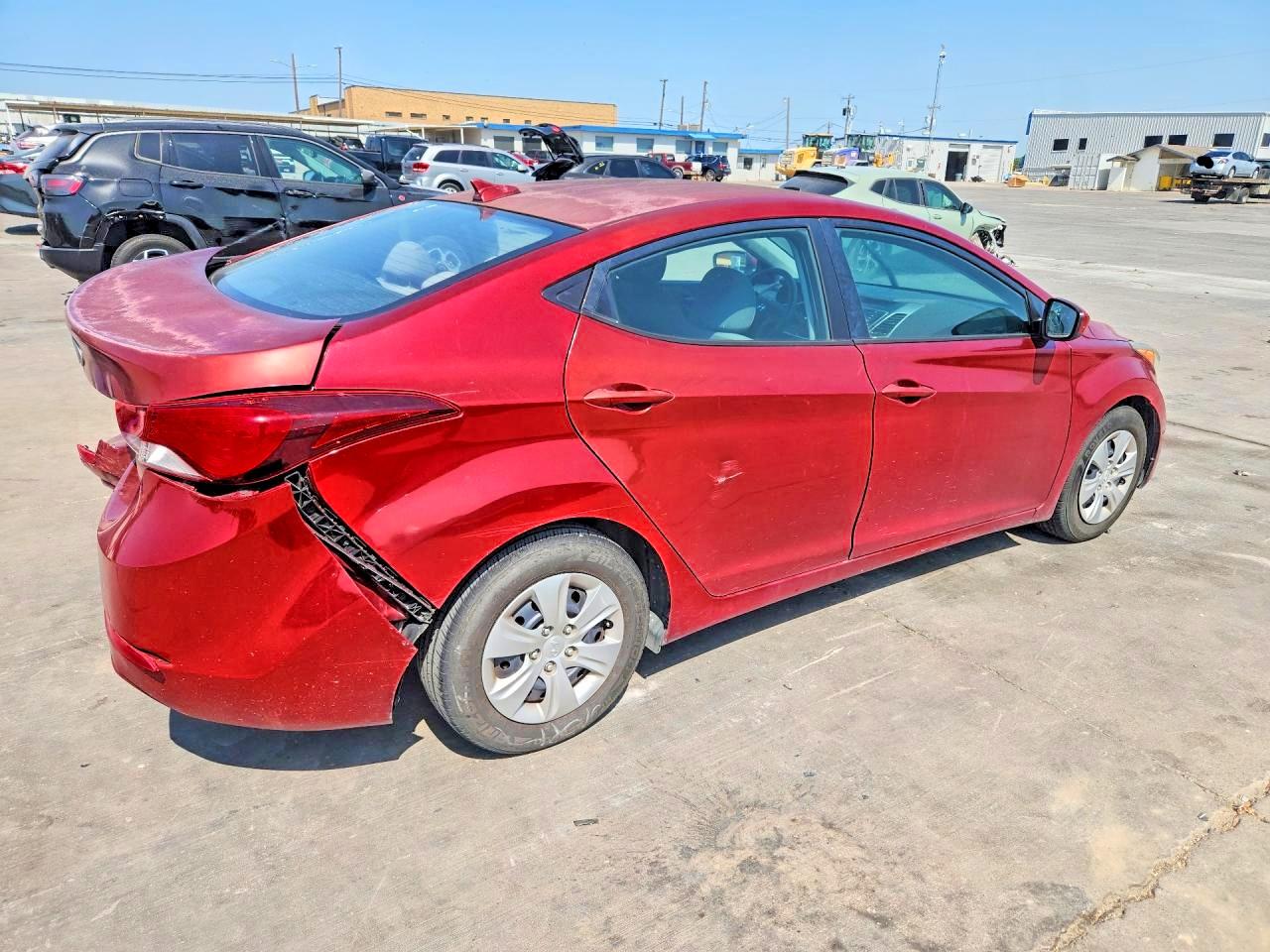 2016 HYUNDAI ELANTRA SE — снимка 3
