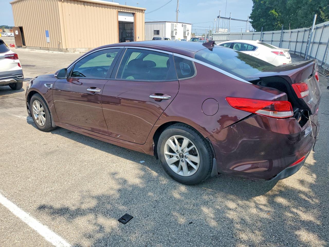 2016 KIA OPTIMA LX — снимка 2