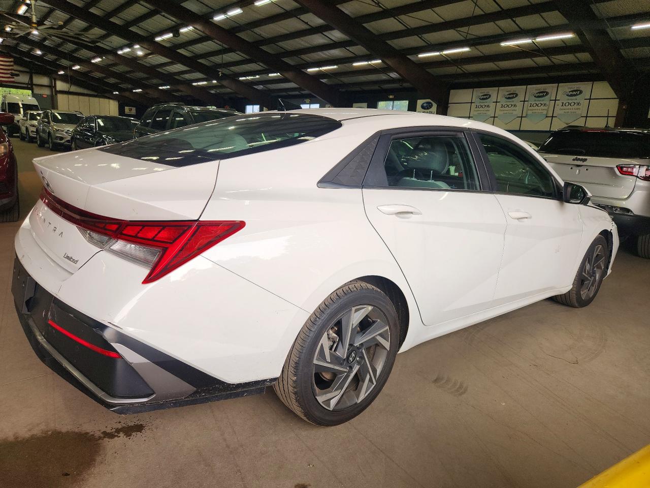 2024 HYUNDAI ELANTRA LIMITED — снимка 3