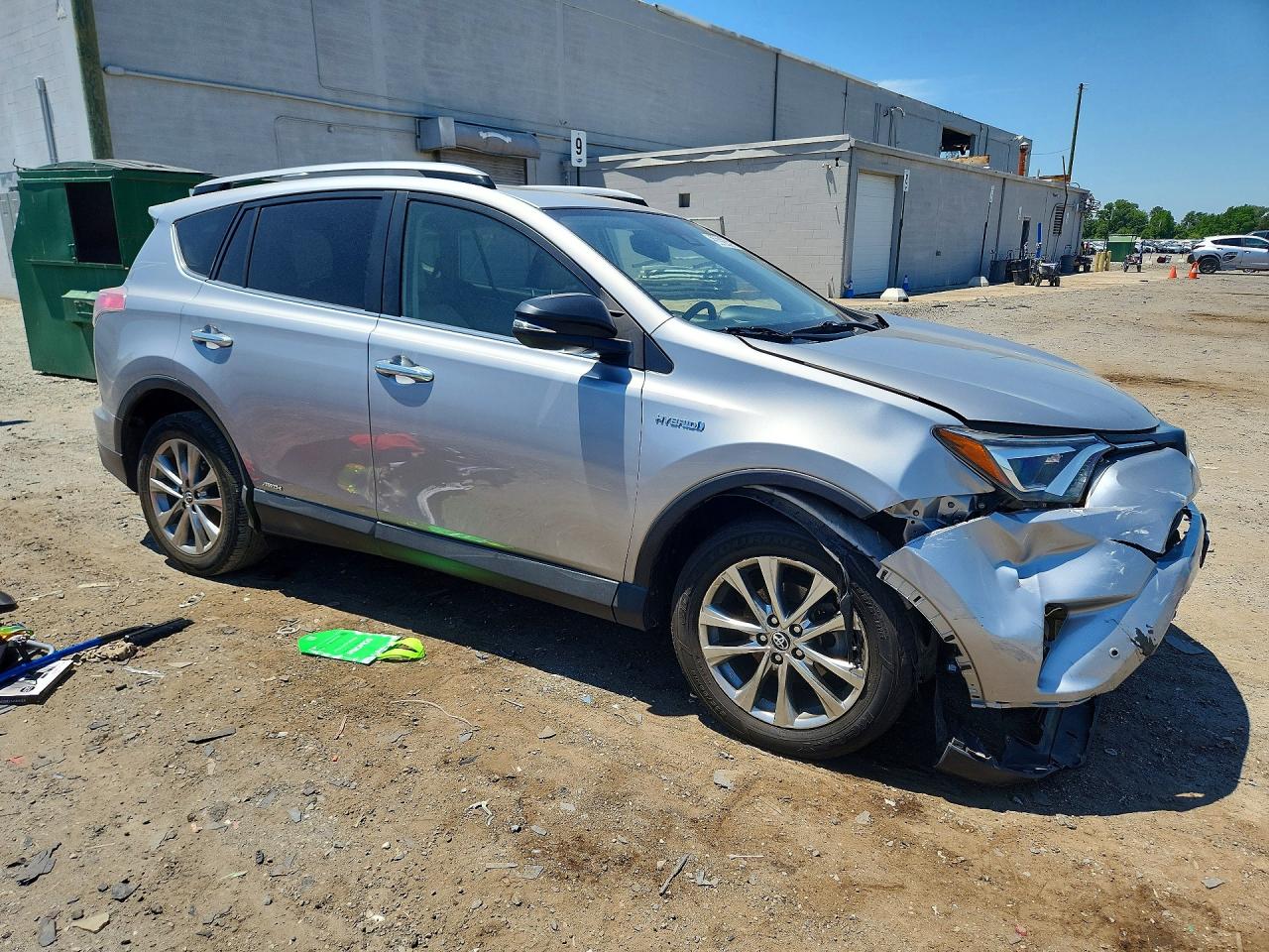 2017 TOYOTA RAV4 HV LIMITED — снимка 4