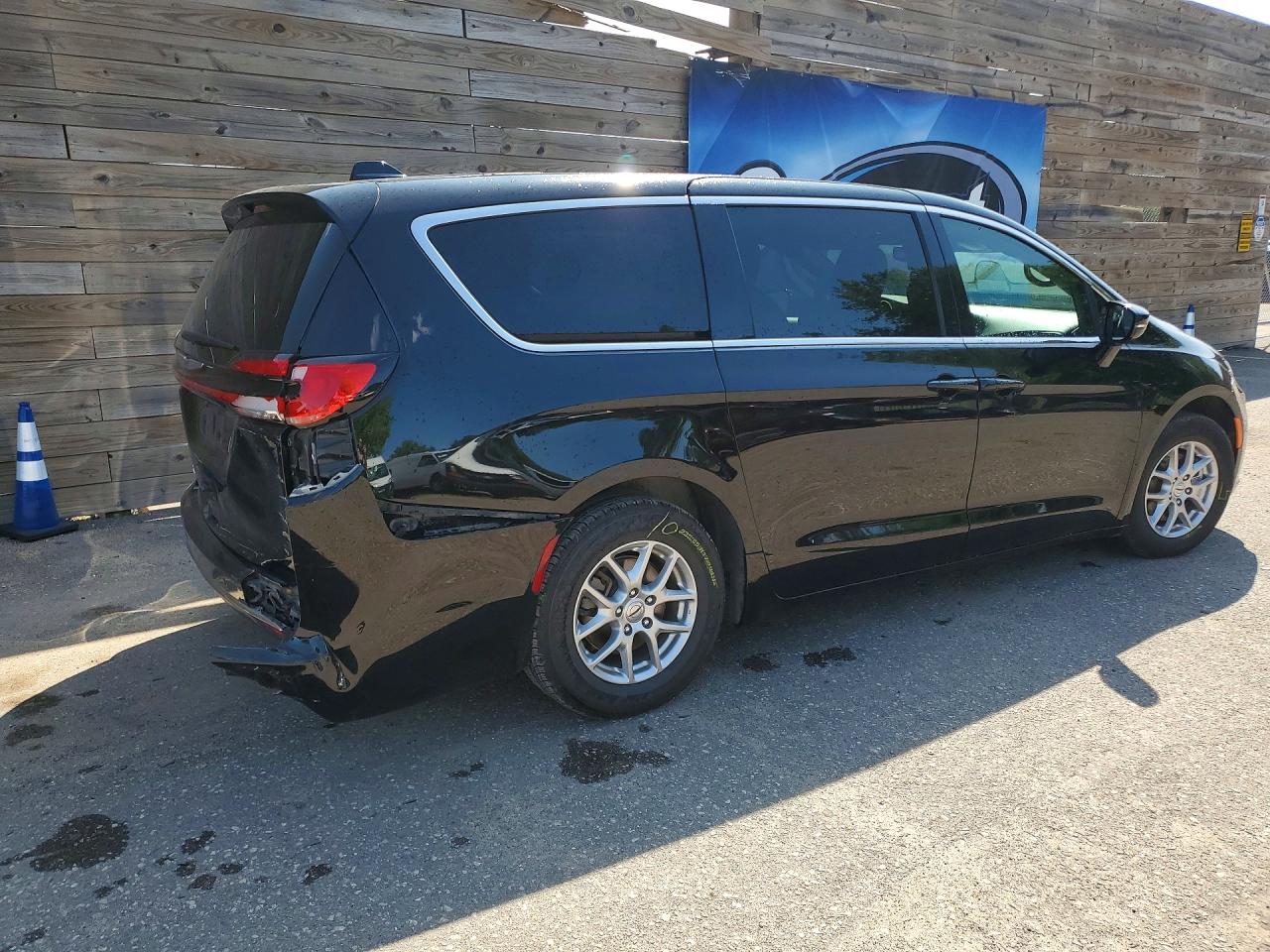 2025 CHRYSLER PACIFICA SELECT — снимка 2