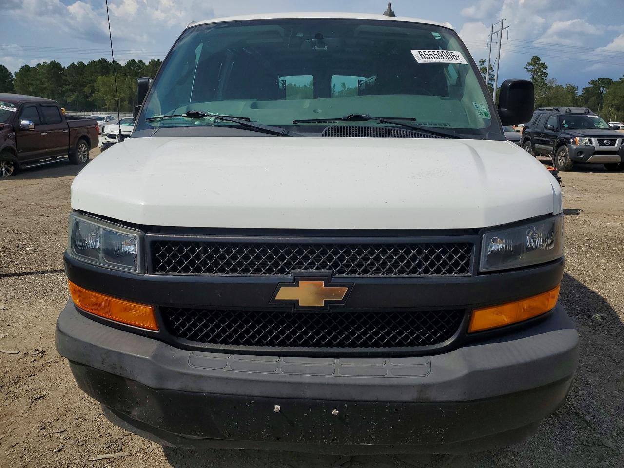 2020 CHEVROLET EXPRESS G2500 — снимка 5