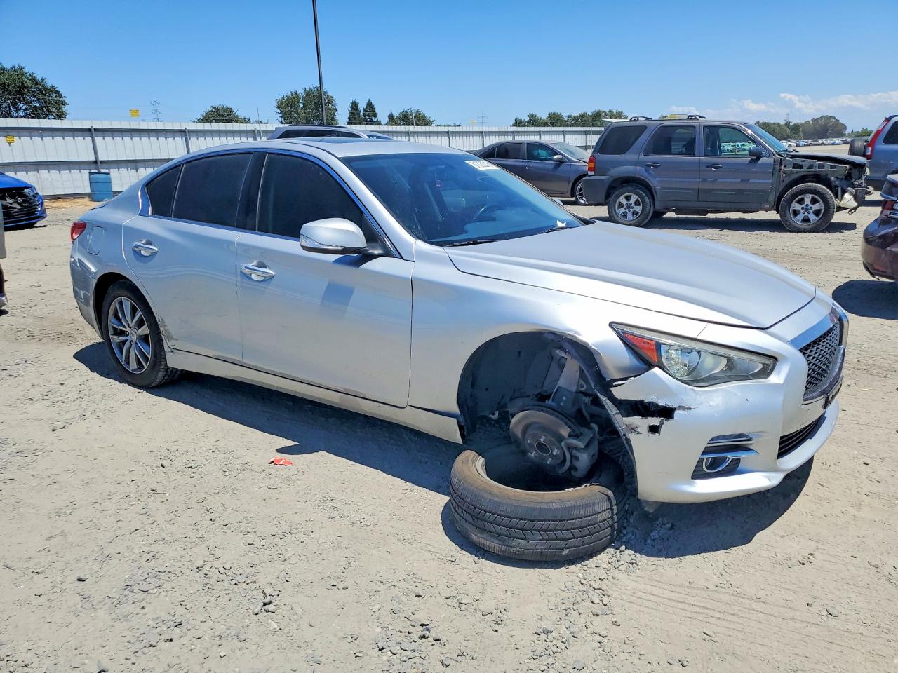 2015 INFINITI Q50 BASE — снимка 4