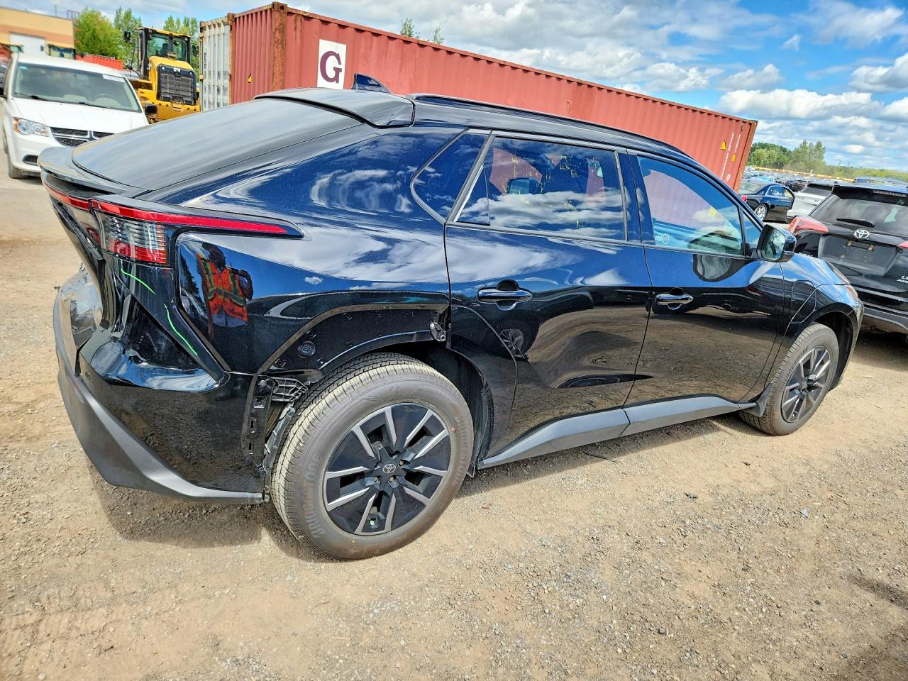 2026 TOYOTA BZ XLE — снимка 3