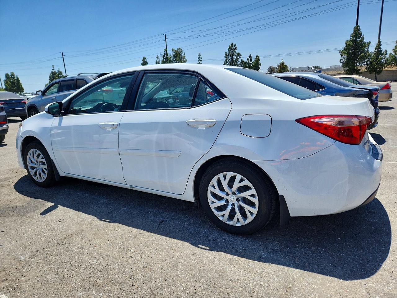 2018 TOYOTA COROLLA LE — снимка 2