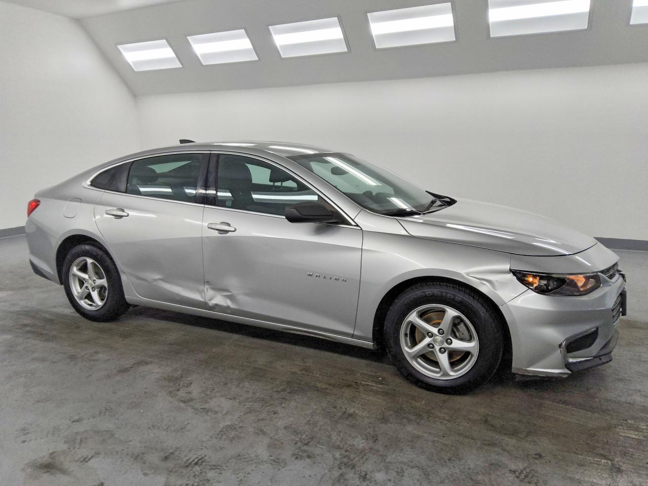 2018 CHEVROLET MALIBU LS — снимка 4